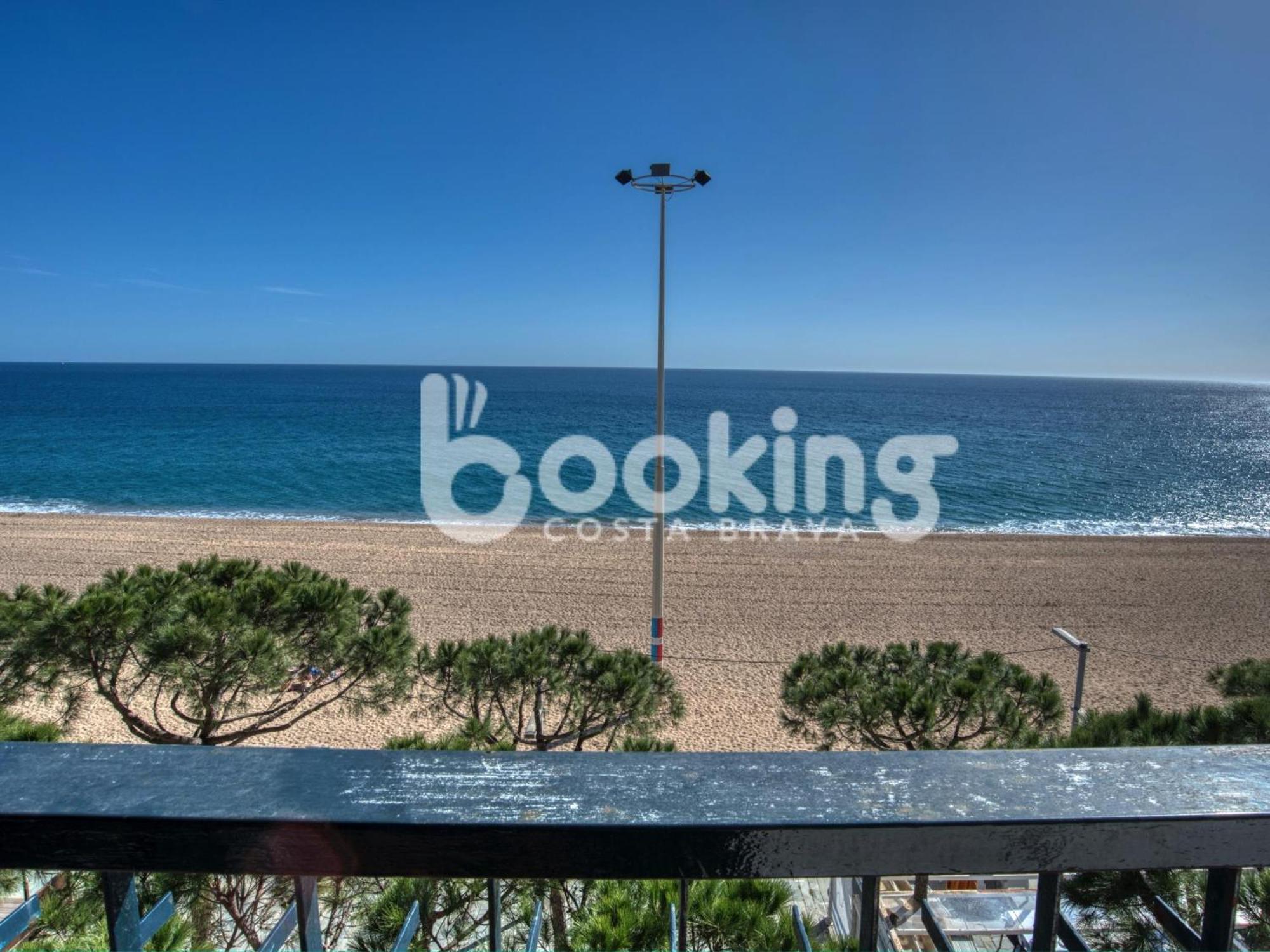 Embajador 2 Apartament A Primera Linia De Mar Per 5 Persones Platja d'Aro Exterior photo