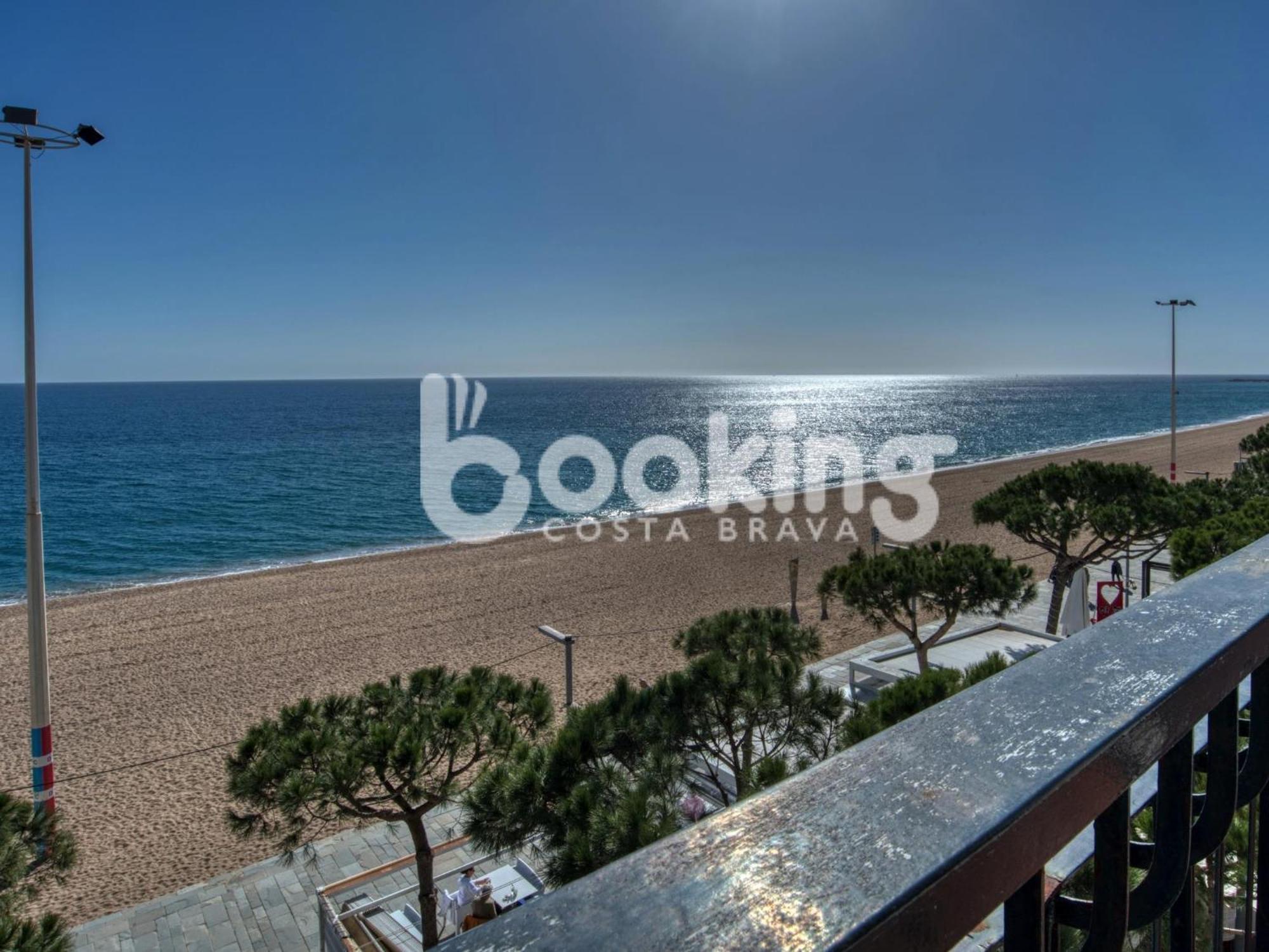 Embajador 2 Apartament A Primera Linia De Mar Per 5 Persones Platja d'Aro Exterior photo